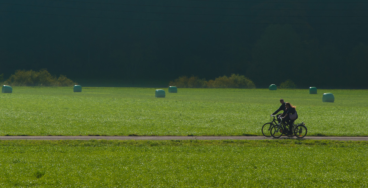 E-Bike mieten im Val-de-Travers