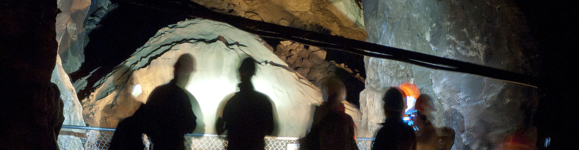 Visite guidée des mines d'asphalte de La Presta dans le Val-de-Travers près de Neuchâtel