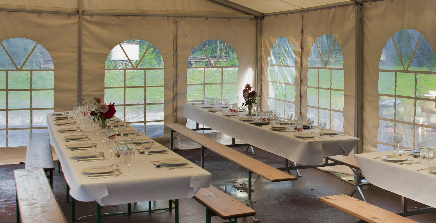 Bankette und Event-Catering durch das Restaurant Café des Mines, Asphaltminen von La Presta, Val-de-Travers, Neuenburg